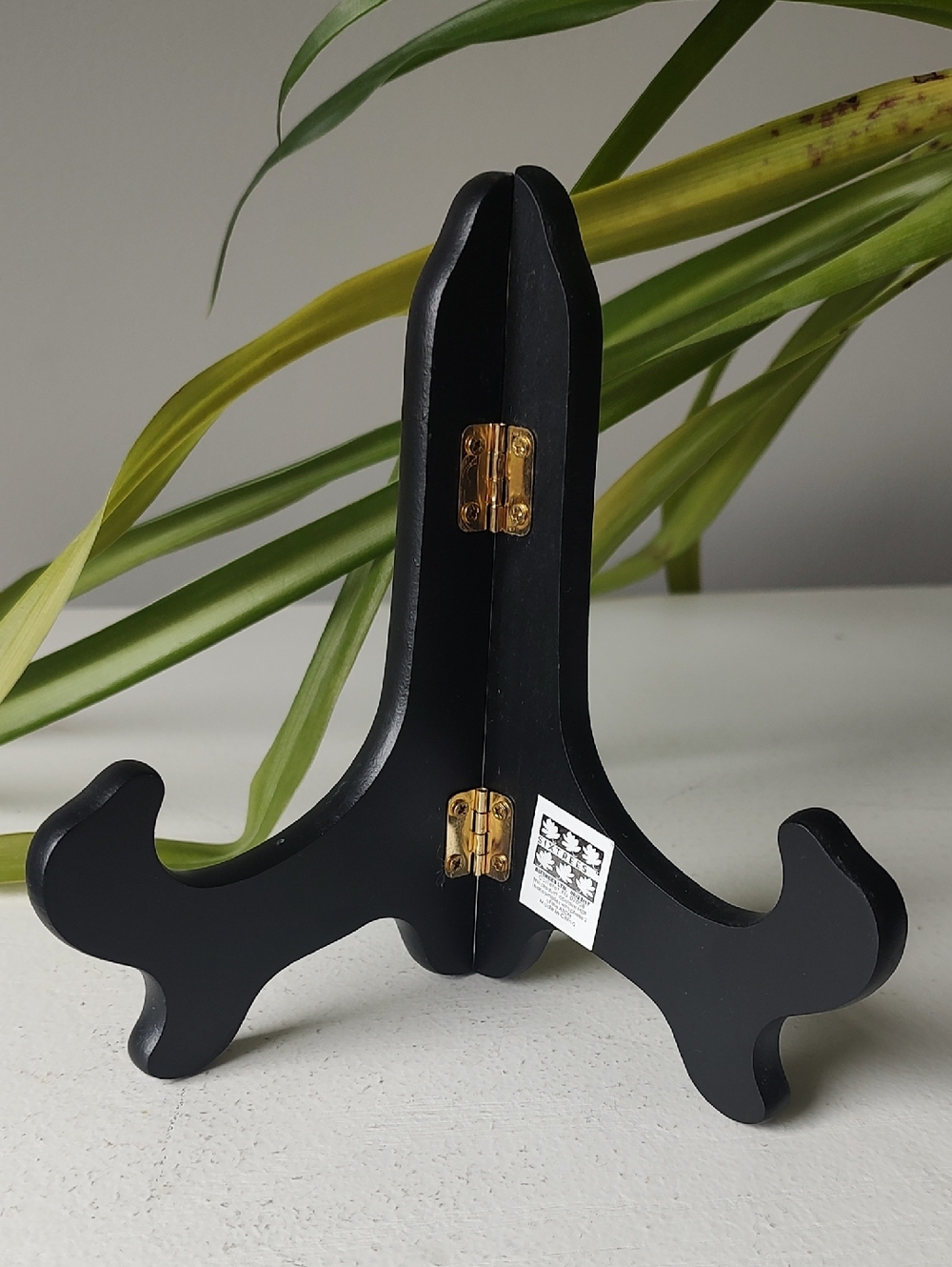 FREE With Purchase - Black Easel Plate Holder